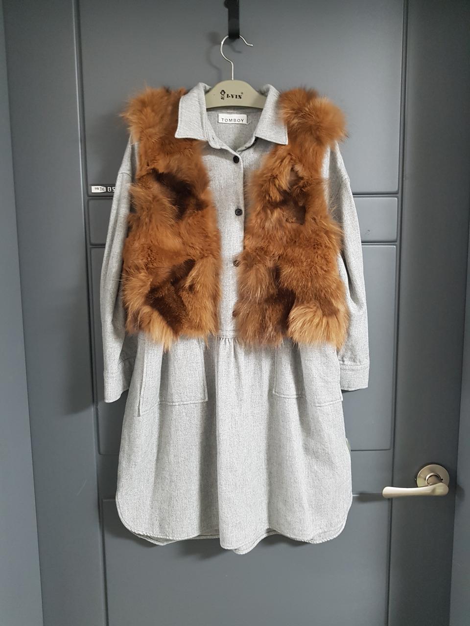 거의새제품!로스트차일드천연폭스조끼.여우털 베스트.퍼 베스트.