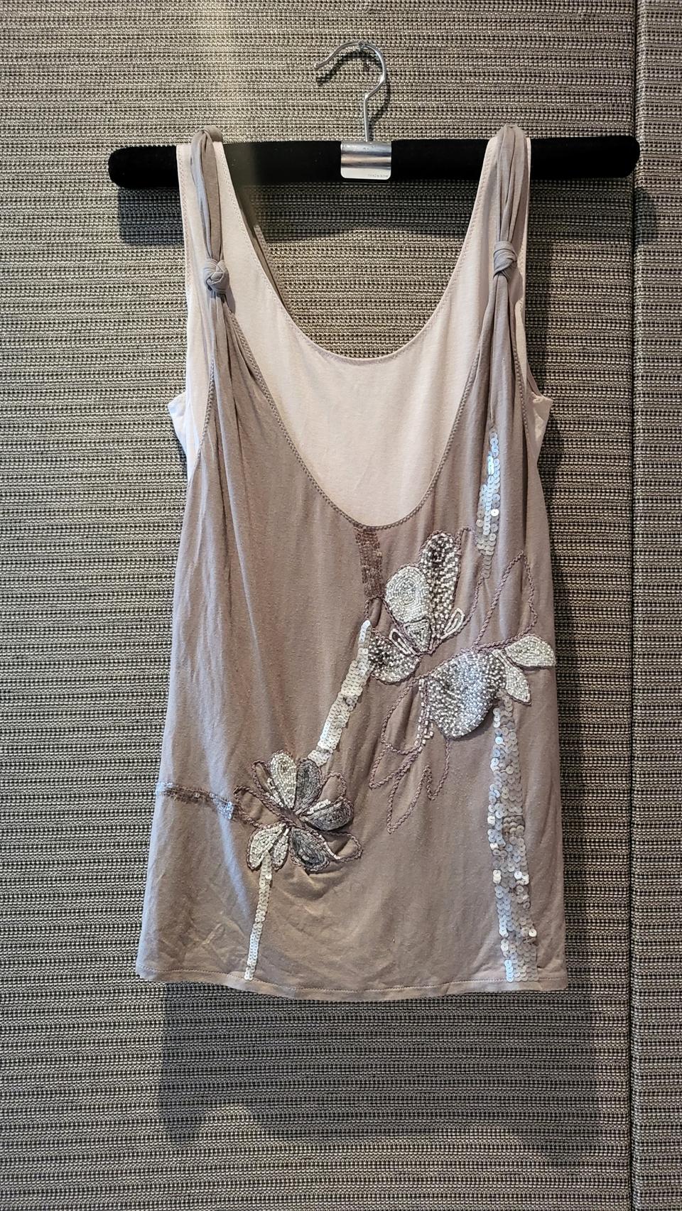 오브제 핸드메이드 나시베스트 티