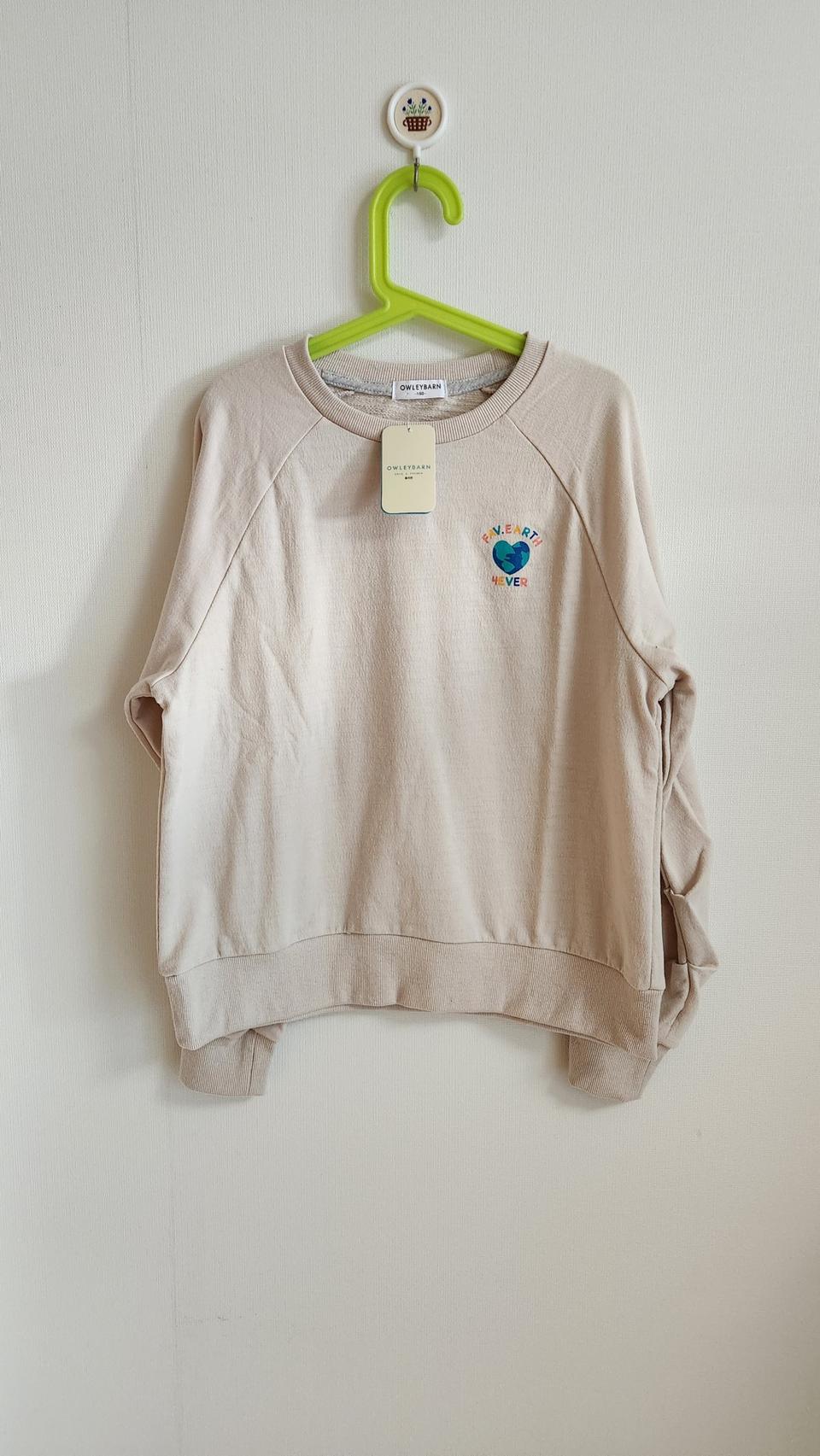 올리반 유아 맨투맨티 150ㅡ새상품