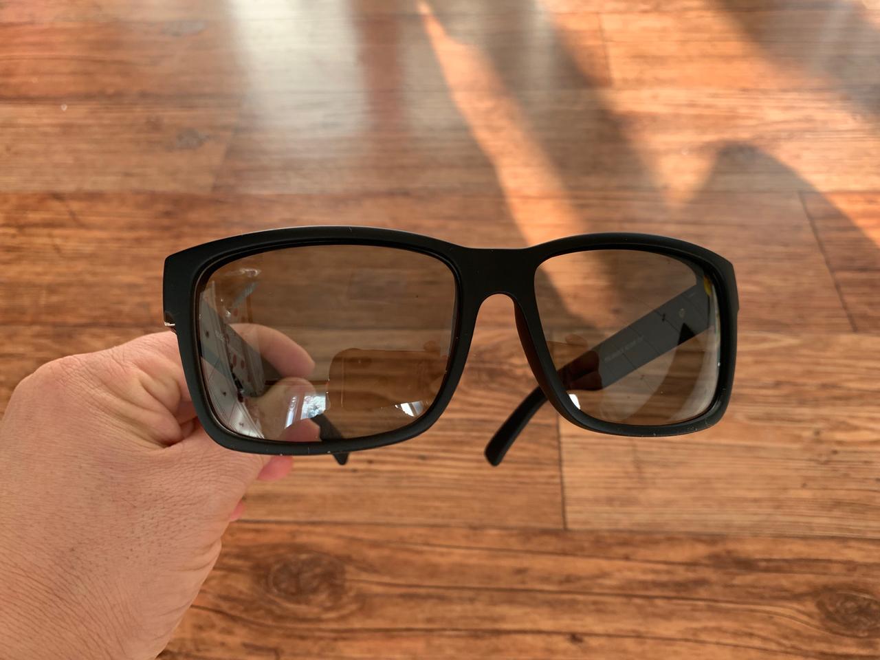 변색 편광 선글라스