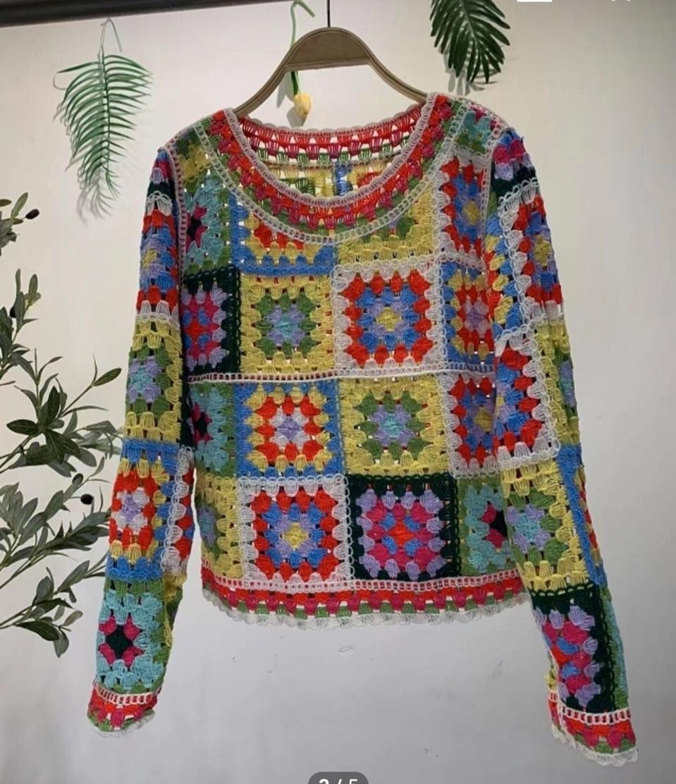 신상...조각니트 티