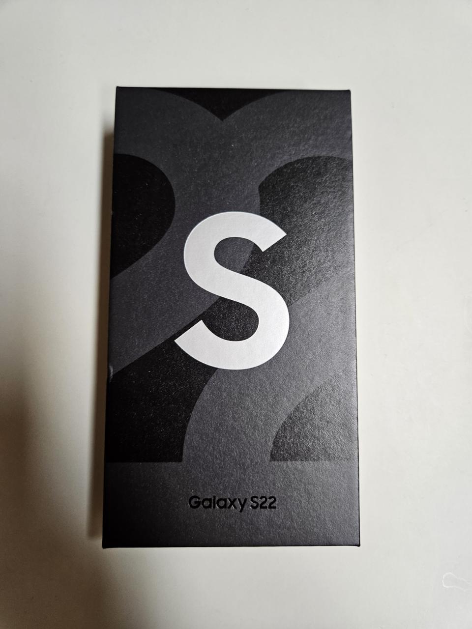 (삼케플, 풀박스)갤럭시 S22 256G 화이트 판매합니다!