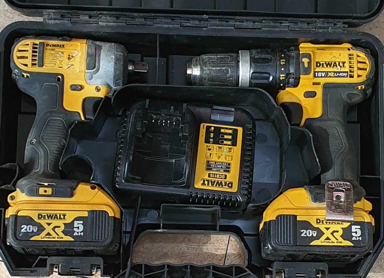 디원트임팩렌치 해머드릴 콤보세트