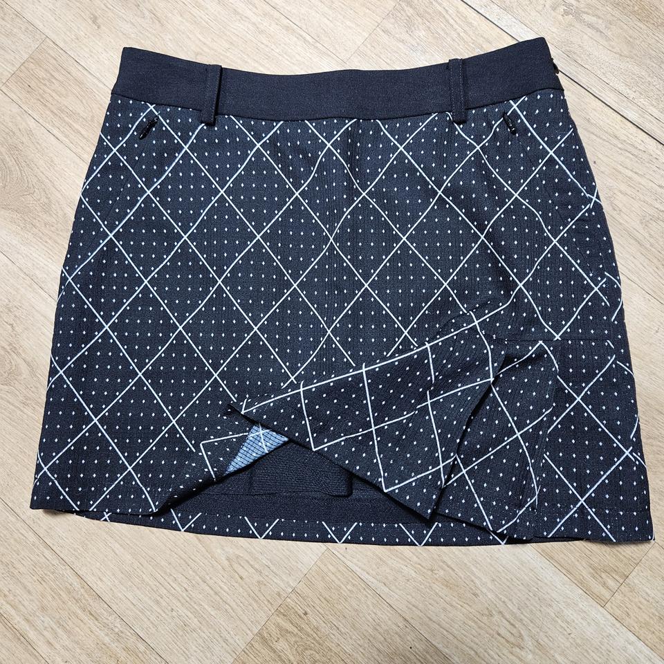 먼싱웨어골프치마(s