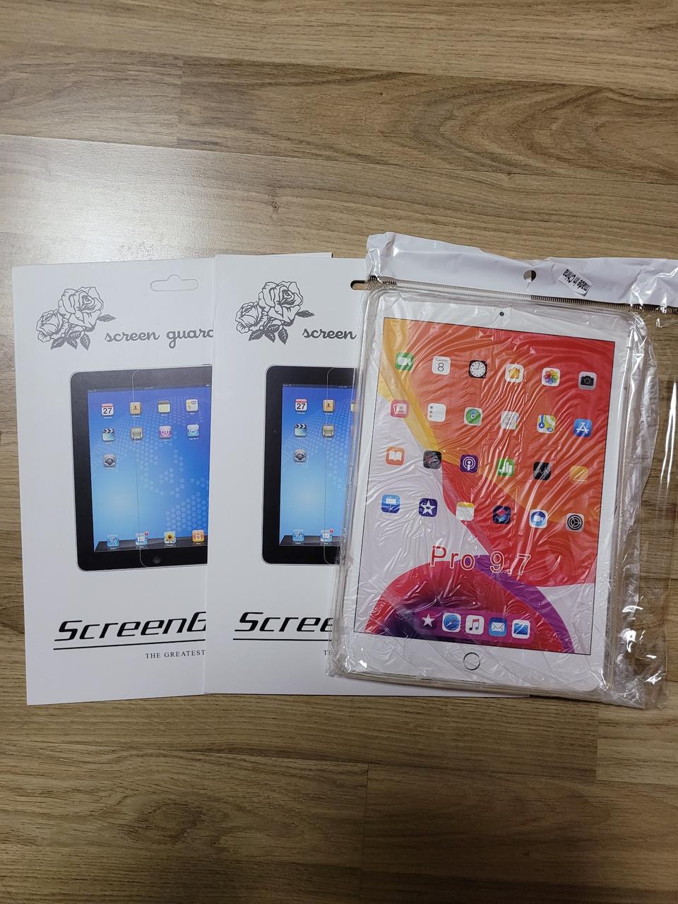 아이패드 9.7보호필름+잴리케이스