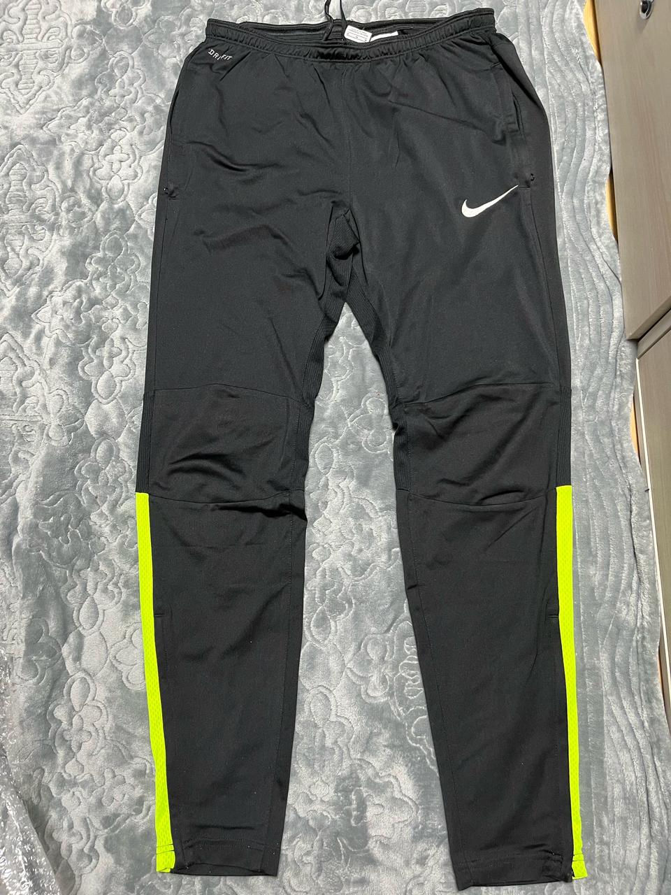 나이키 스쿼드 스트라이크 100 L사이즈