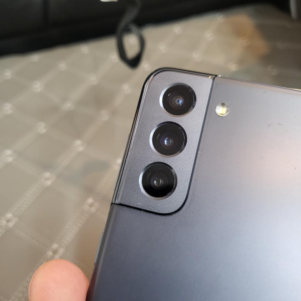 삼성갤럭시 S21 초초A급