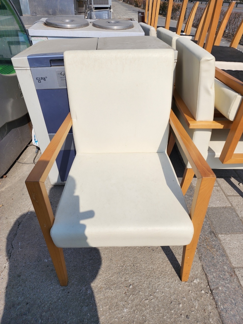 베이지 쇼파의자 9개 판매 개당 2만원