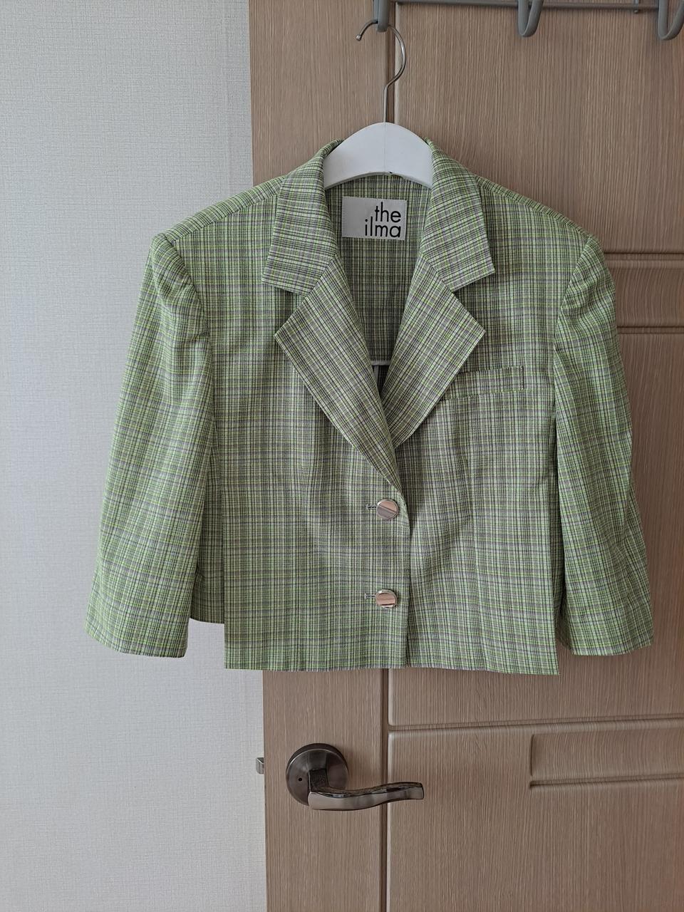 더일마 크롭자켓