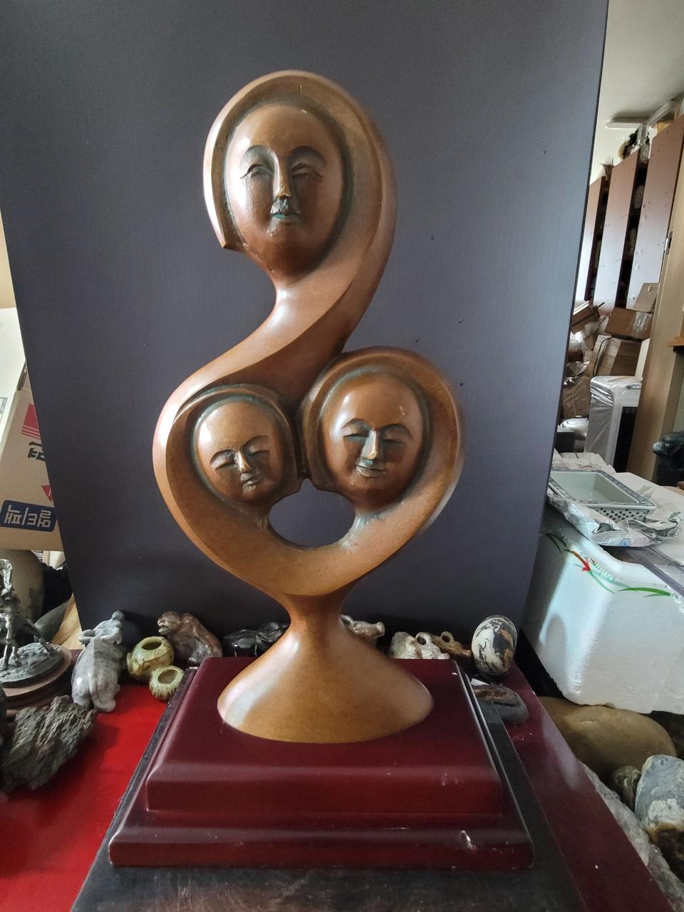 동브론즈 조각 작품