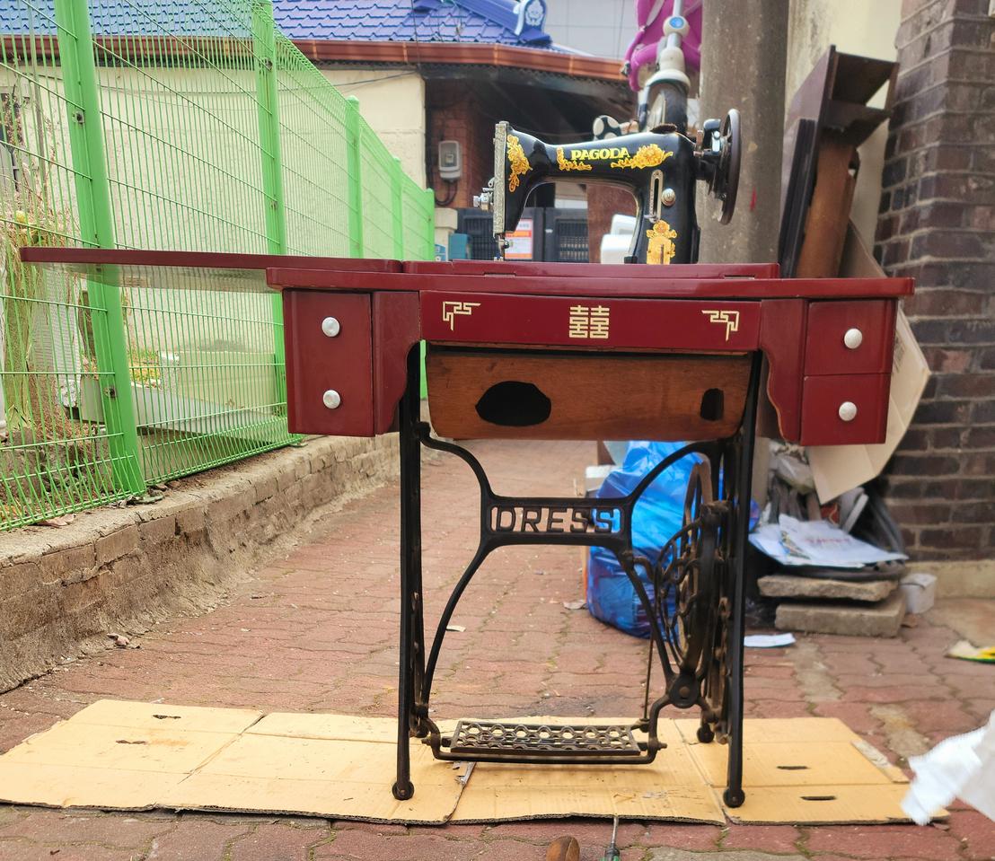 옛날 빨강색 발미싱 입니다.