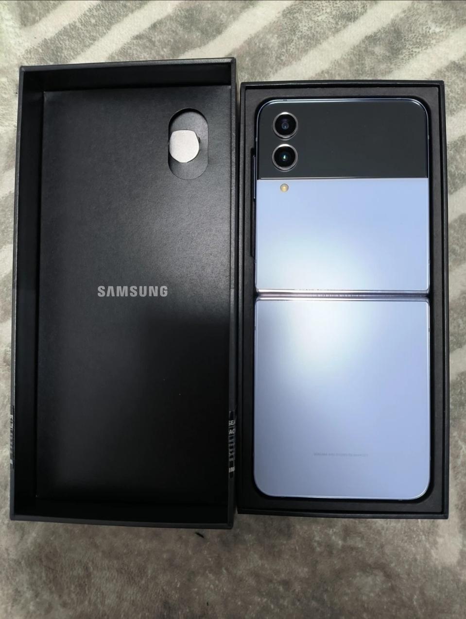 (자급제) 갤럭시Z플립4 블루 256G 싸게정리