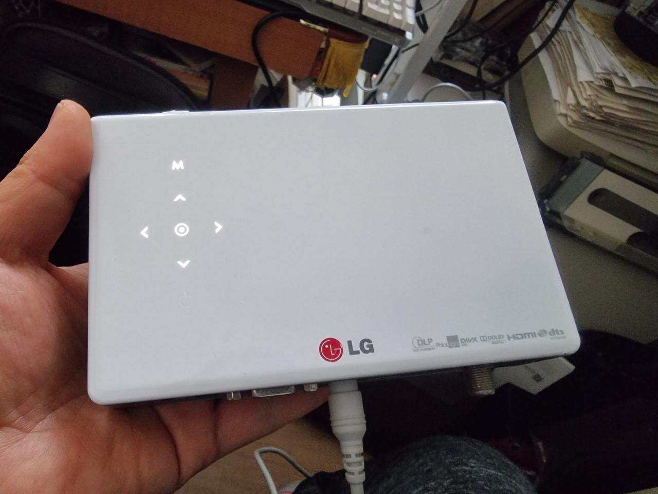 빔프로젝터 고장품