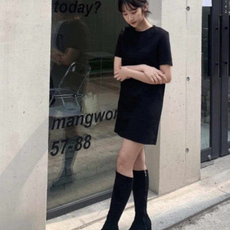 블랙 모던 미니 원피스