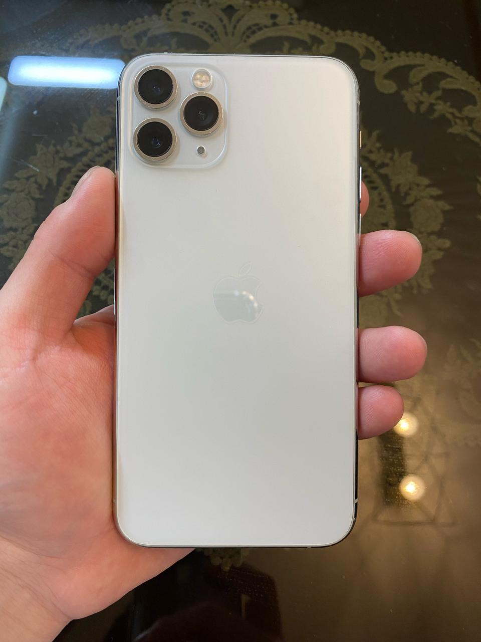 아이폰 11Pro 실버 64GB