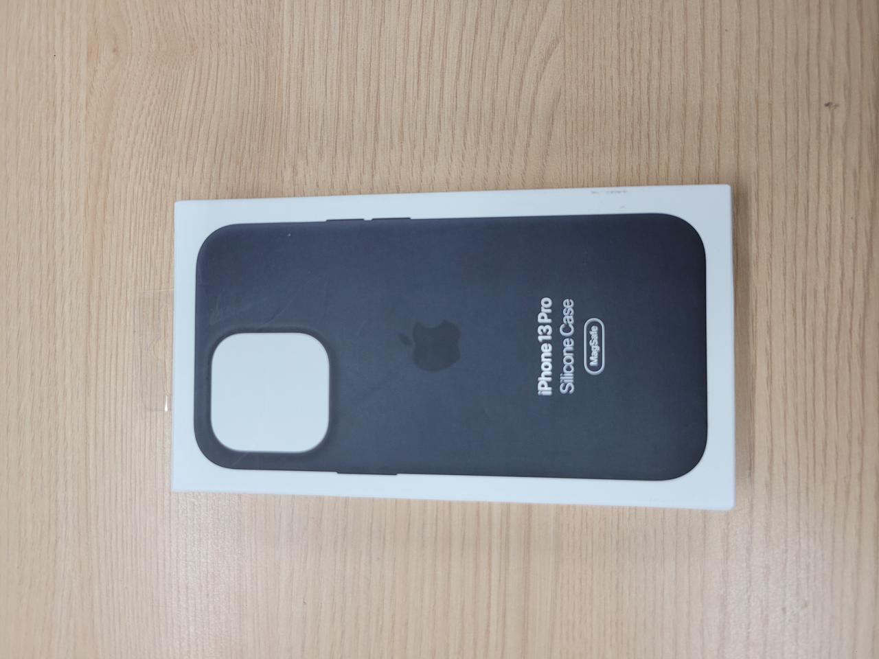 정품 아이폰13프로 실리콘 미드나이트 케이스 무료발송