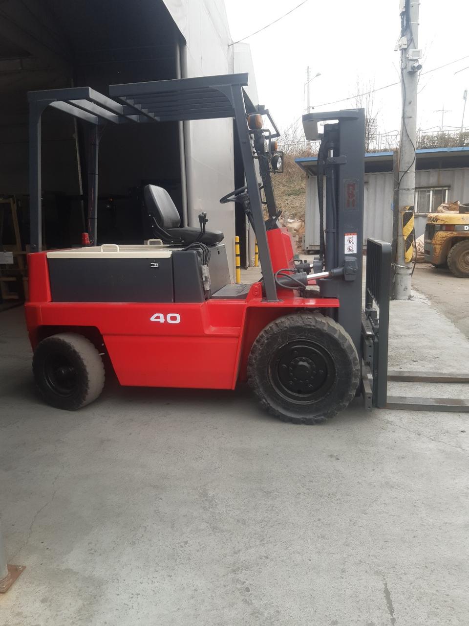 니찌유 지게차4톤