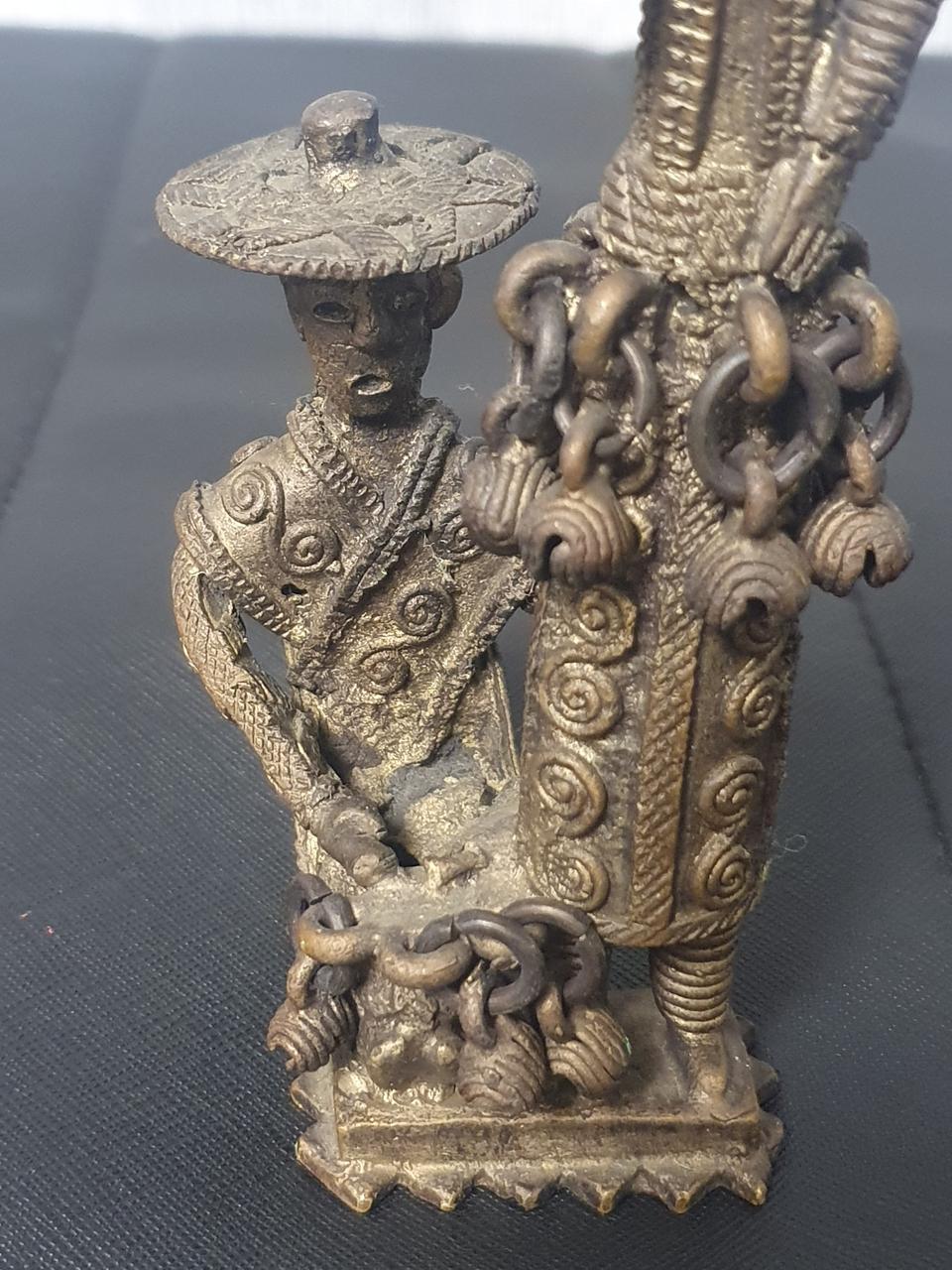 묘한 동 조각상 동브론즈