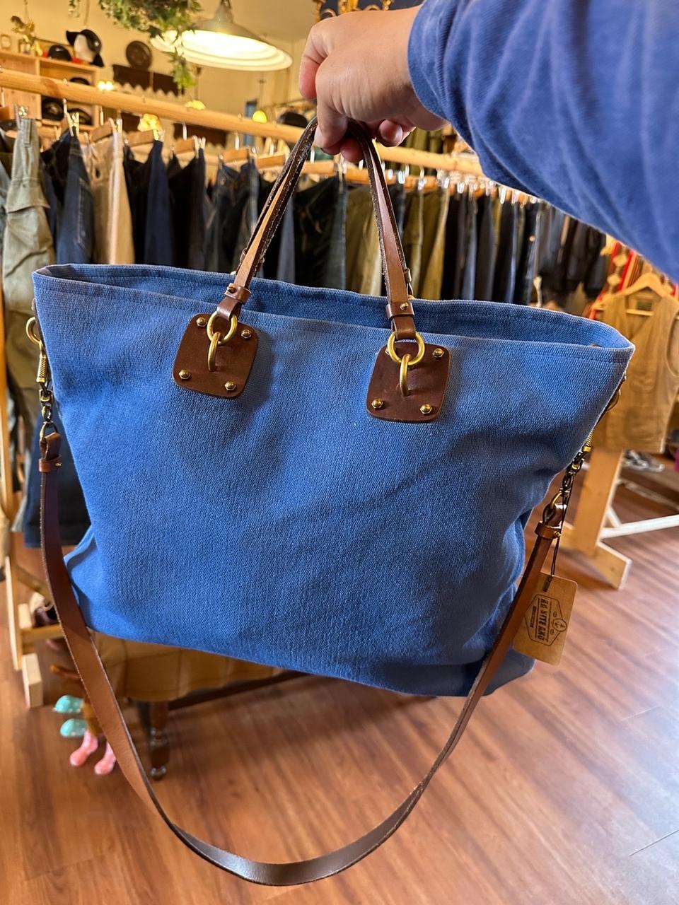 보테가베네타 크로스백