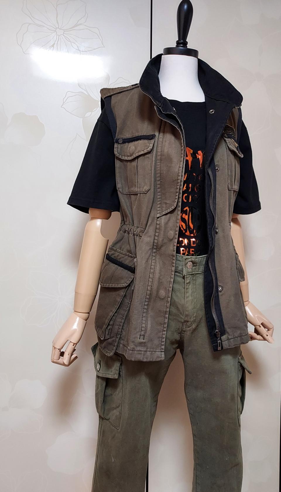 *씨씨 콜렉트*야상핏조끼