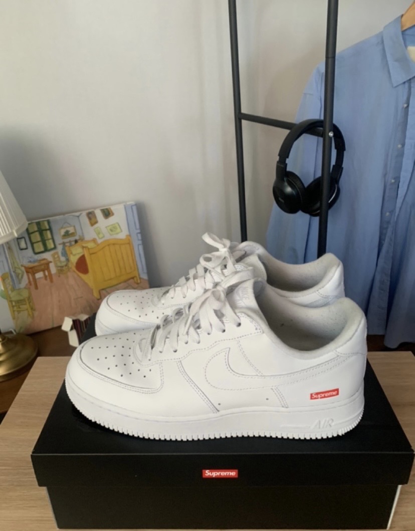 나이키 에어포스 슈프림 275