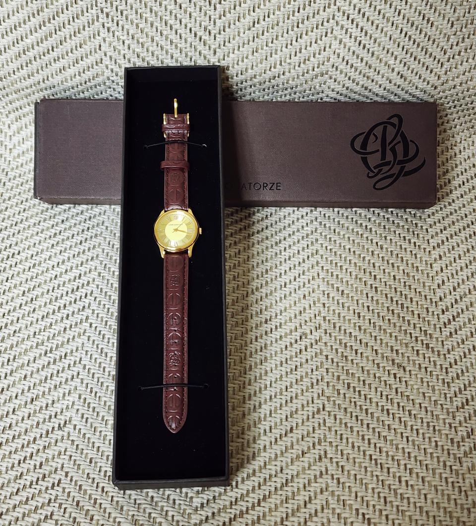 루이까또즈 정품 여성시계