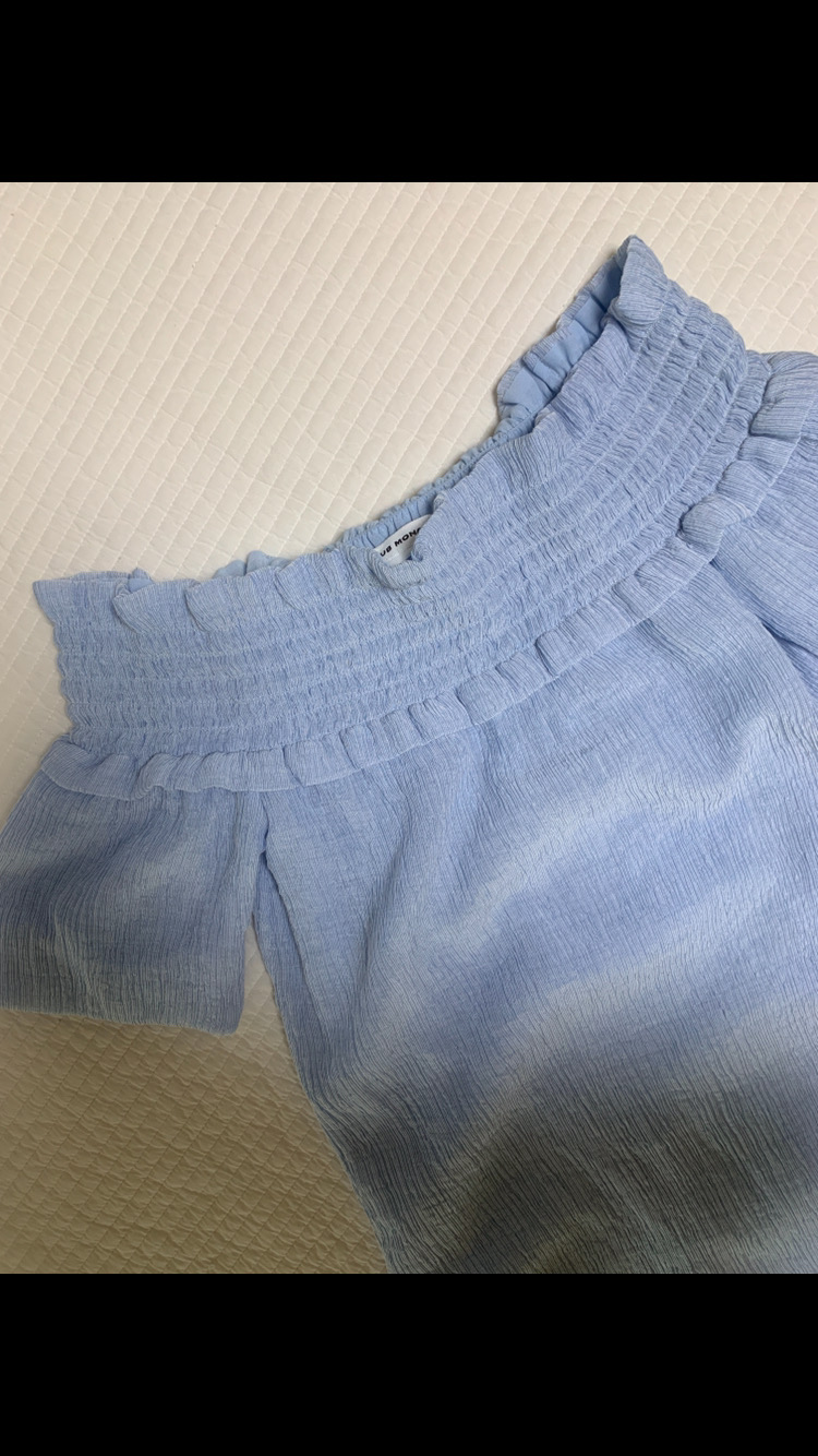 바나나리퍼블릭 오프숄더 블라우스