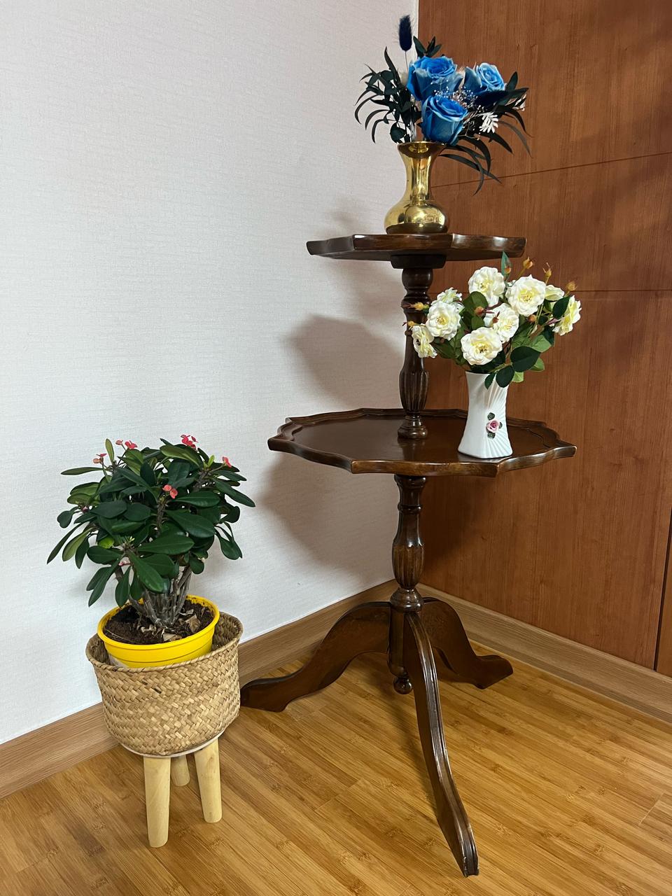 미국 빅토리안 2단 테이블