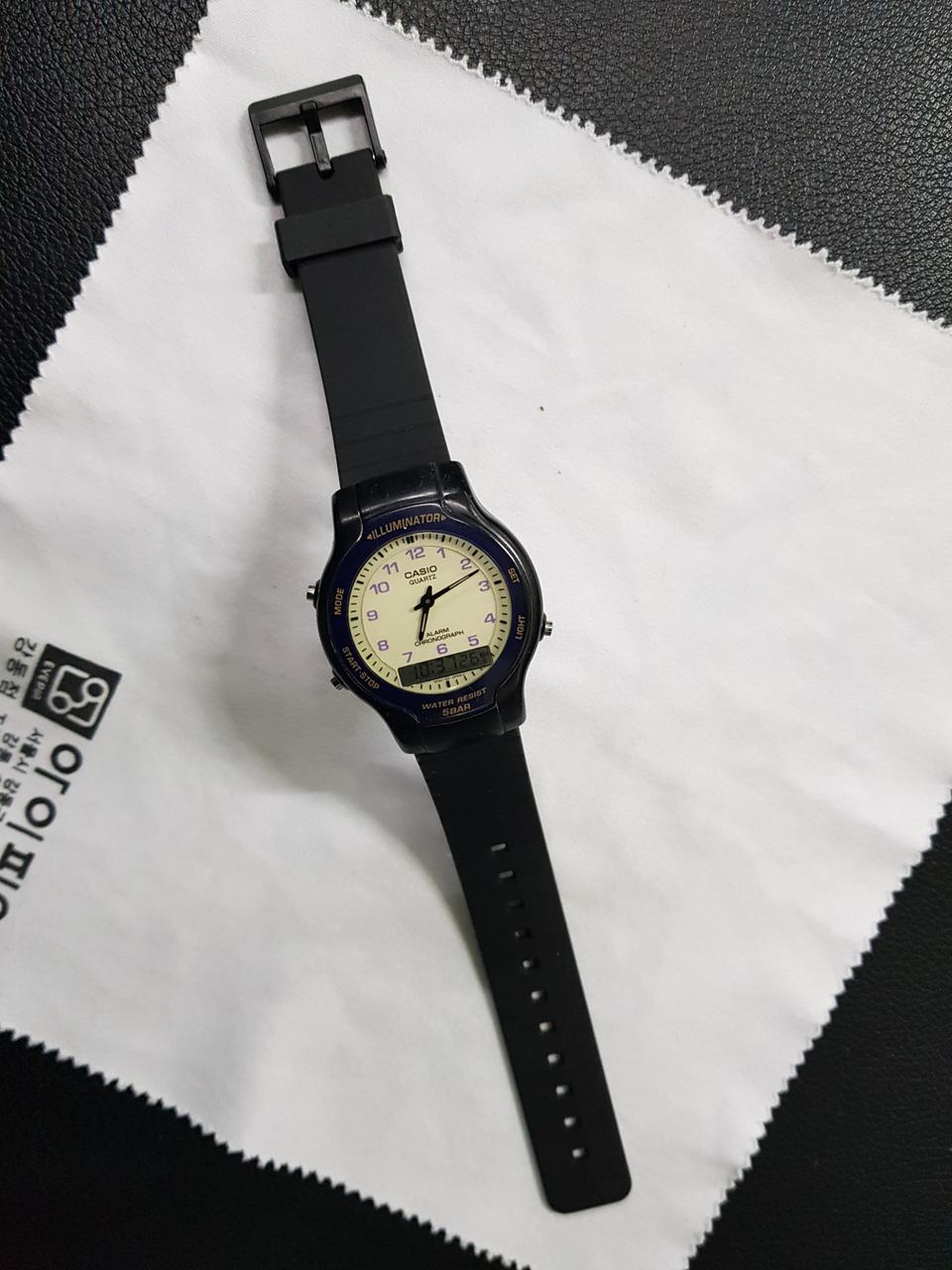 카시오(CASIO)아날로그/디지털 시계.