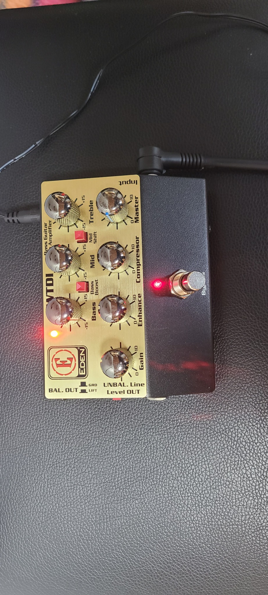 베이스에 쓰는 올인원 DI 프리앰프