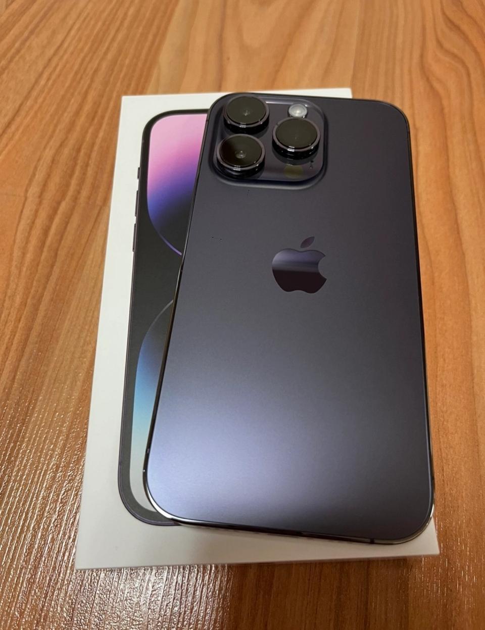 아이폰 14PRO 256G 딥퍼플 풀박스 풀구성 SS급