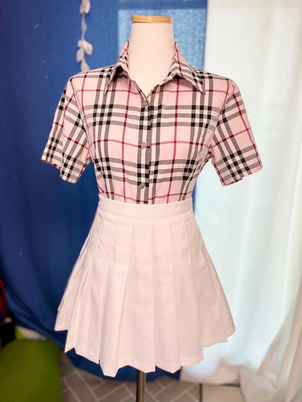 버버리 패턴 블라우스