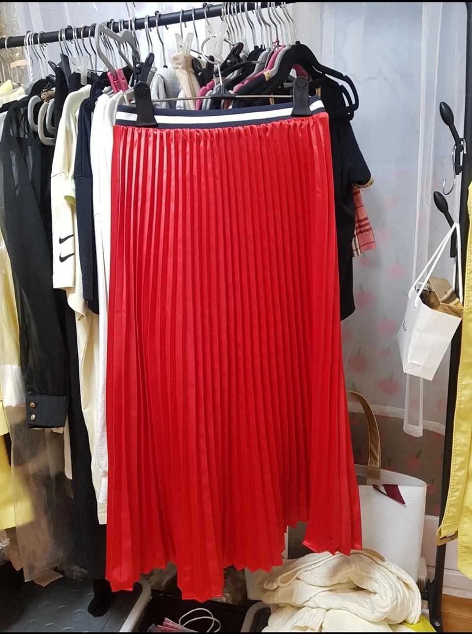 타미힐피거 롱치마