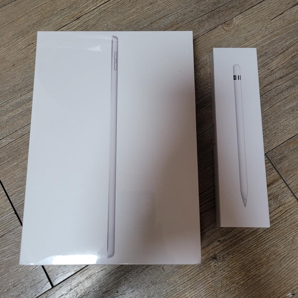 (미개봉)아이패드 9세대 64G WIFI 실버+애플펜슬 1세대애