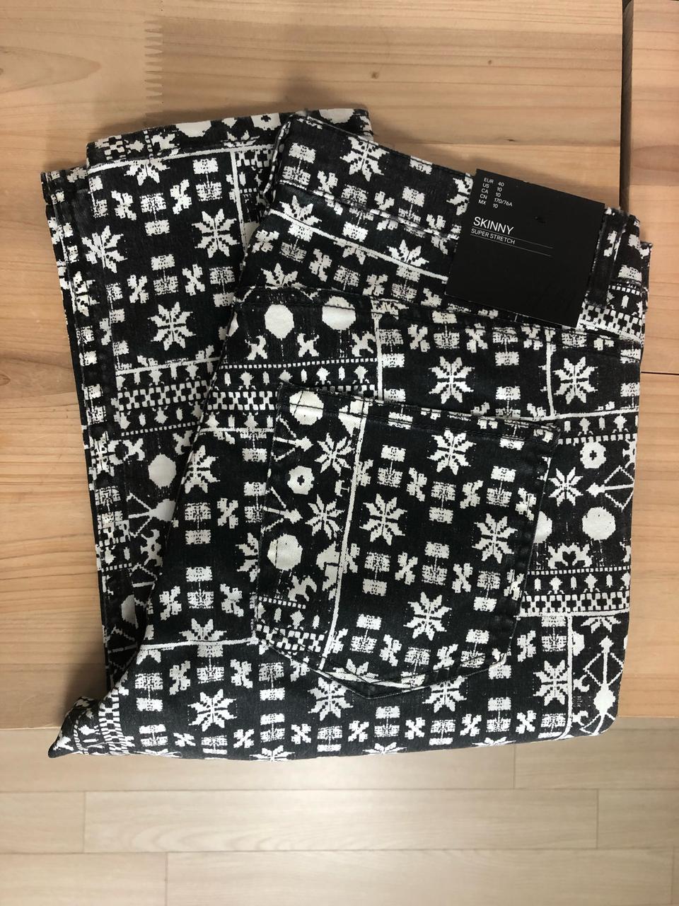 택새) H&M 눈꽃패턴 면스판 스키니바지 29-30