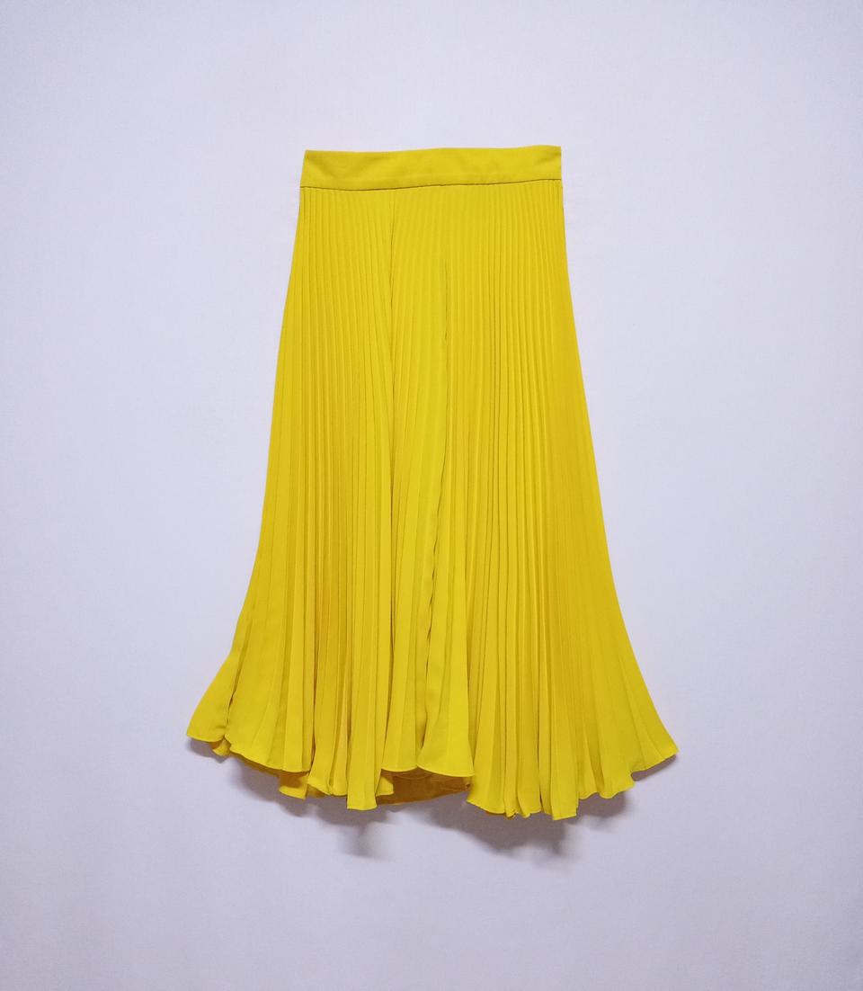 질스튜어트 플리츠 백밴딩 롱 스커트