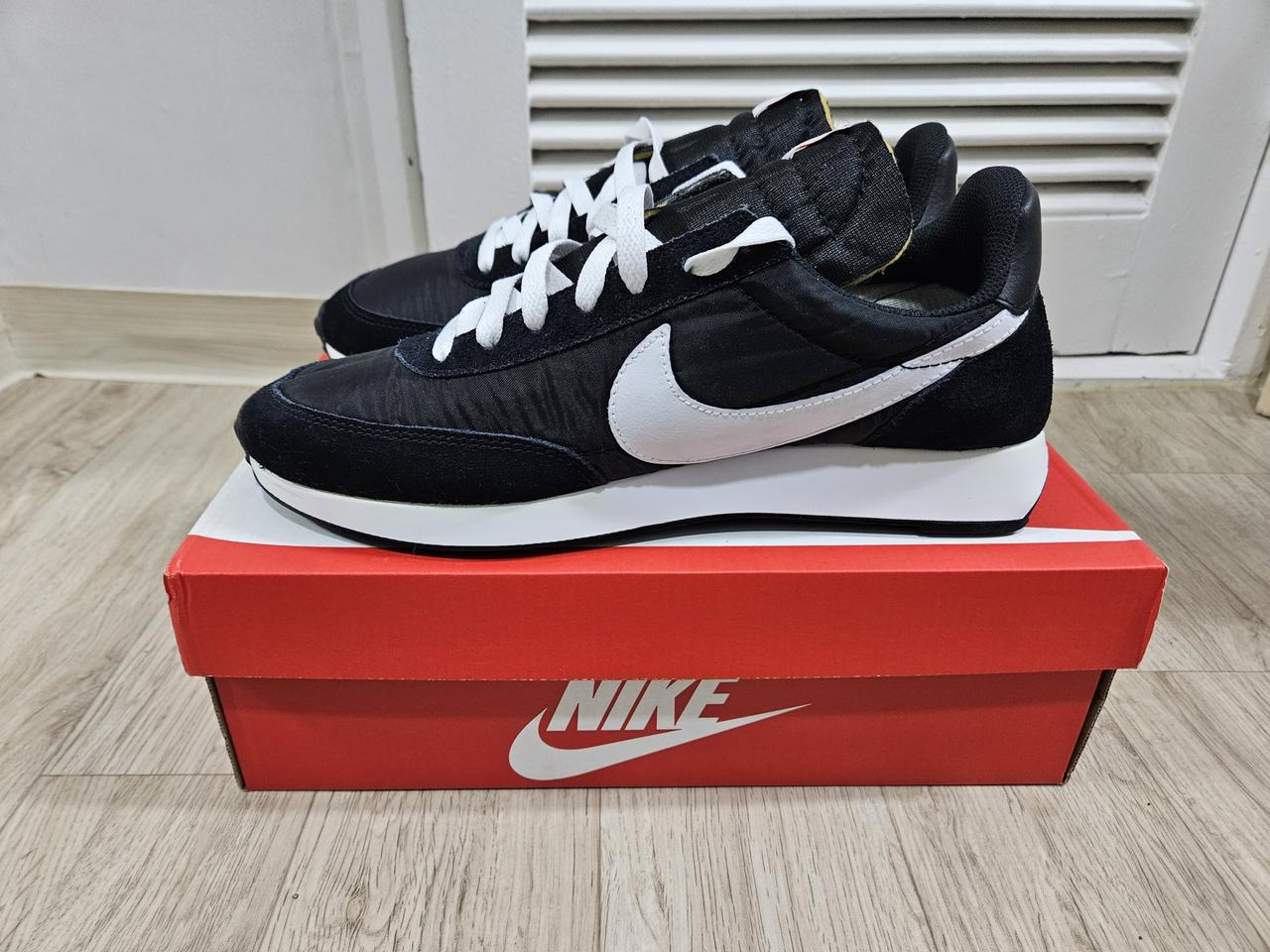 나이키 테일윈드 280