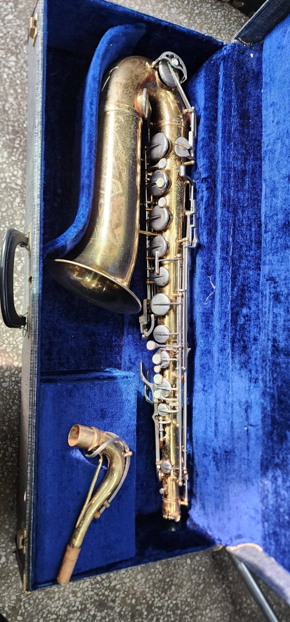 보르가니 테너색소폰