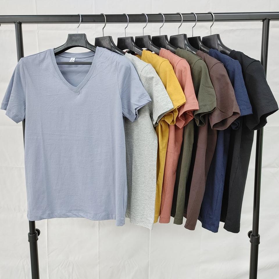 새상품 1+1 여자 기본 무지 브이넥 면 반팔티