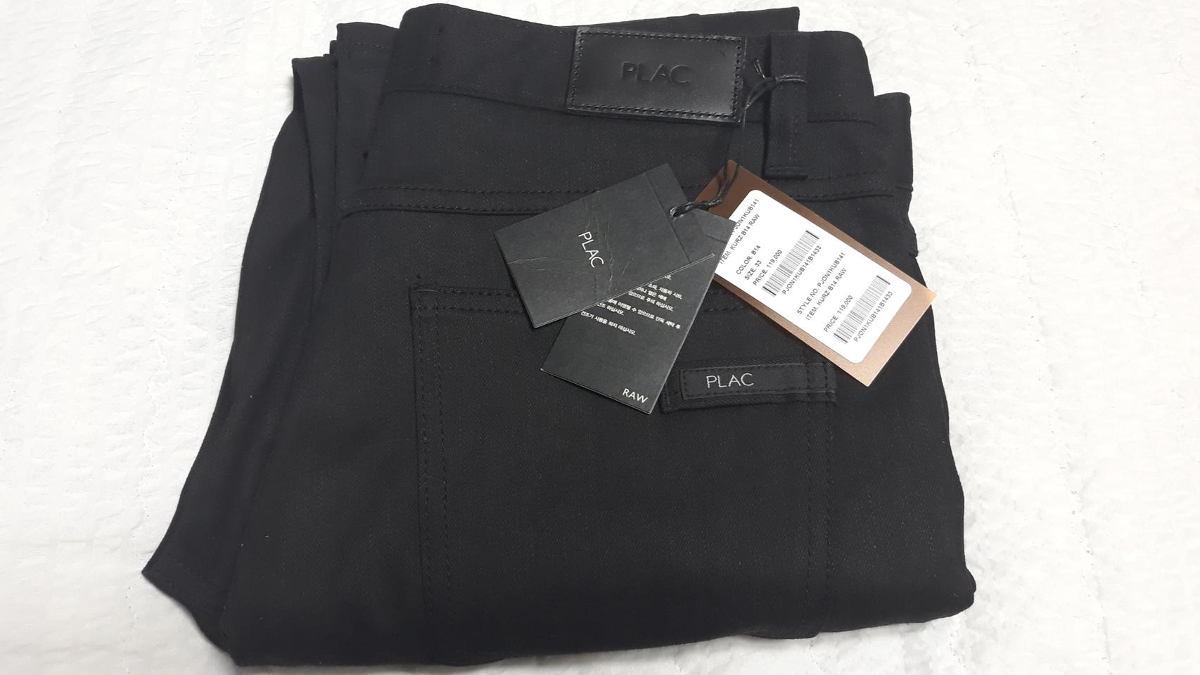 새상품 플랙진 커츠 KURZ 블랙진 허리33 판매합니다.