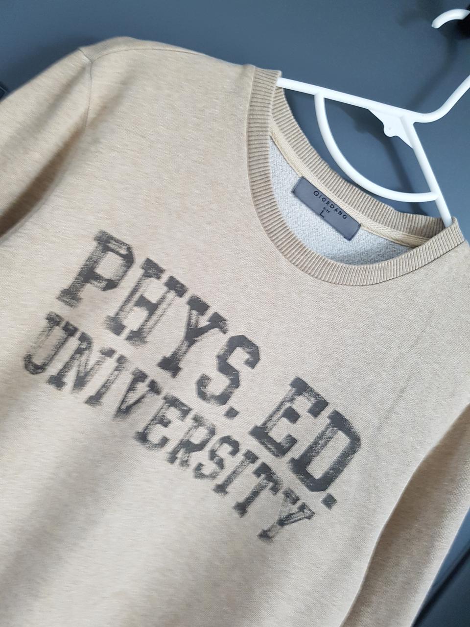 지오다노 맨투맨티셔츠.긴팔맨투맨티.티셔츠