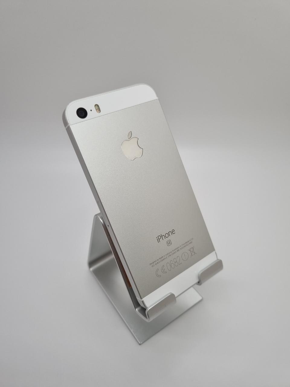 아이폰 SE 64G 배터리98% 실버