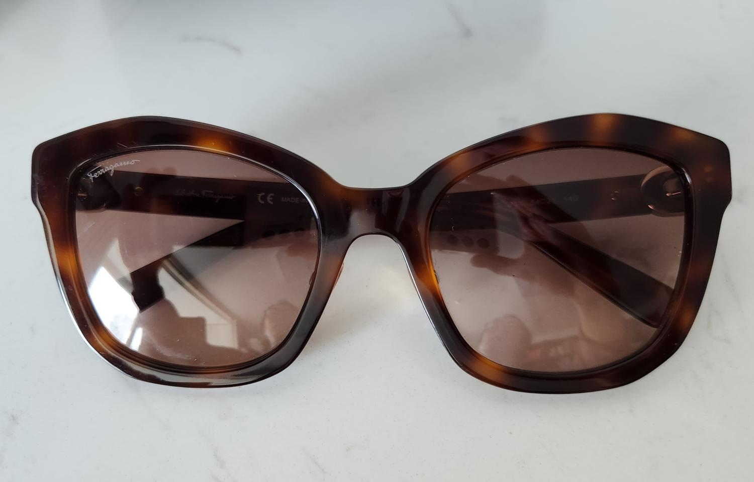 페라가모 선글라스 (정품)