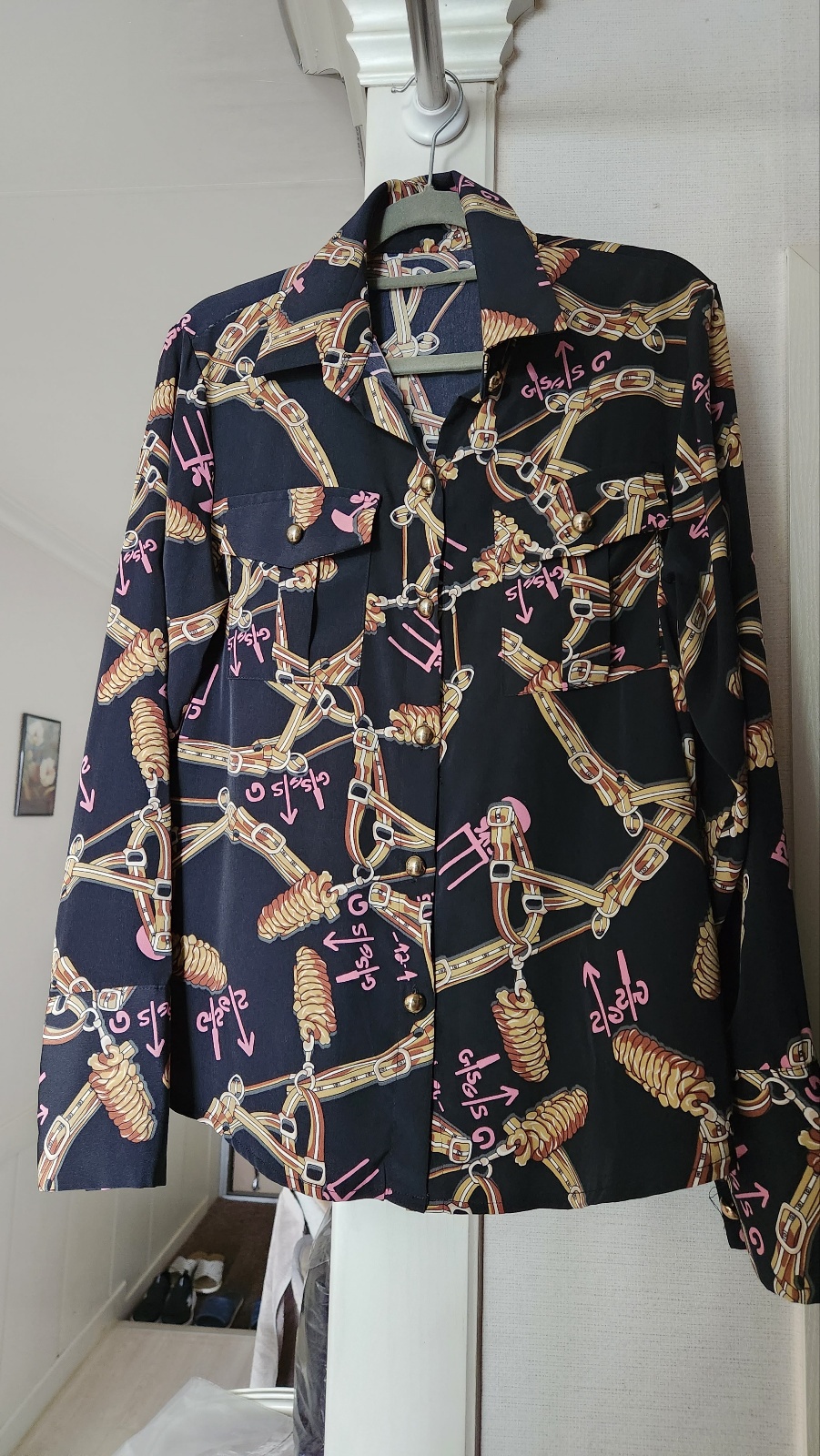 금찌블라우스,프리사이즈~77(택포)