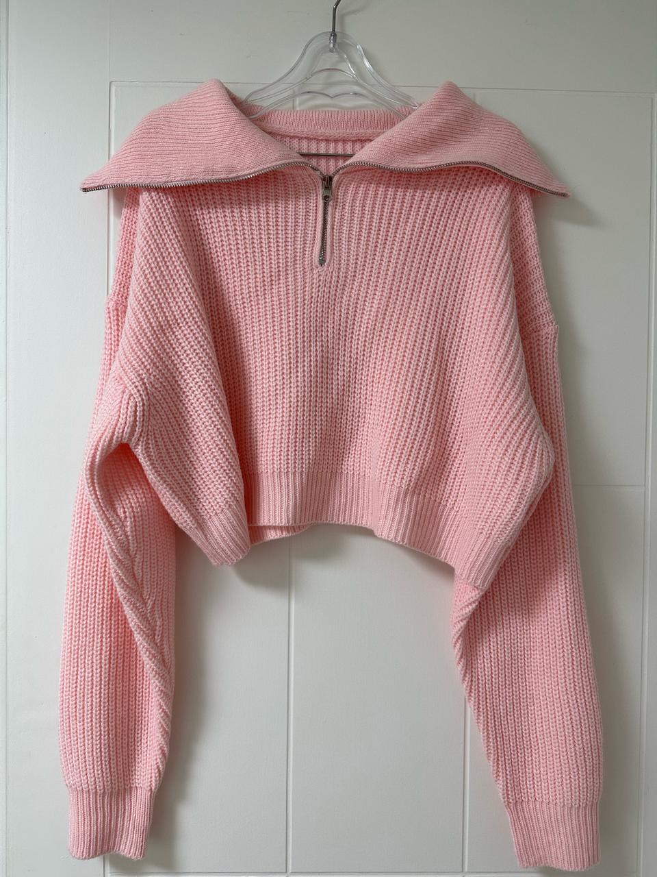 (새상품)반집업 아노락 카라 지퍼 크롭 니트