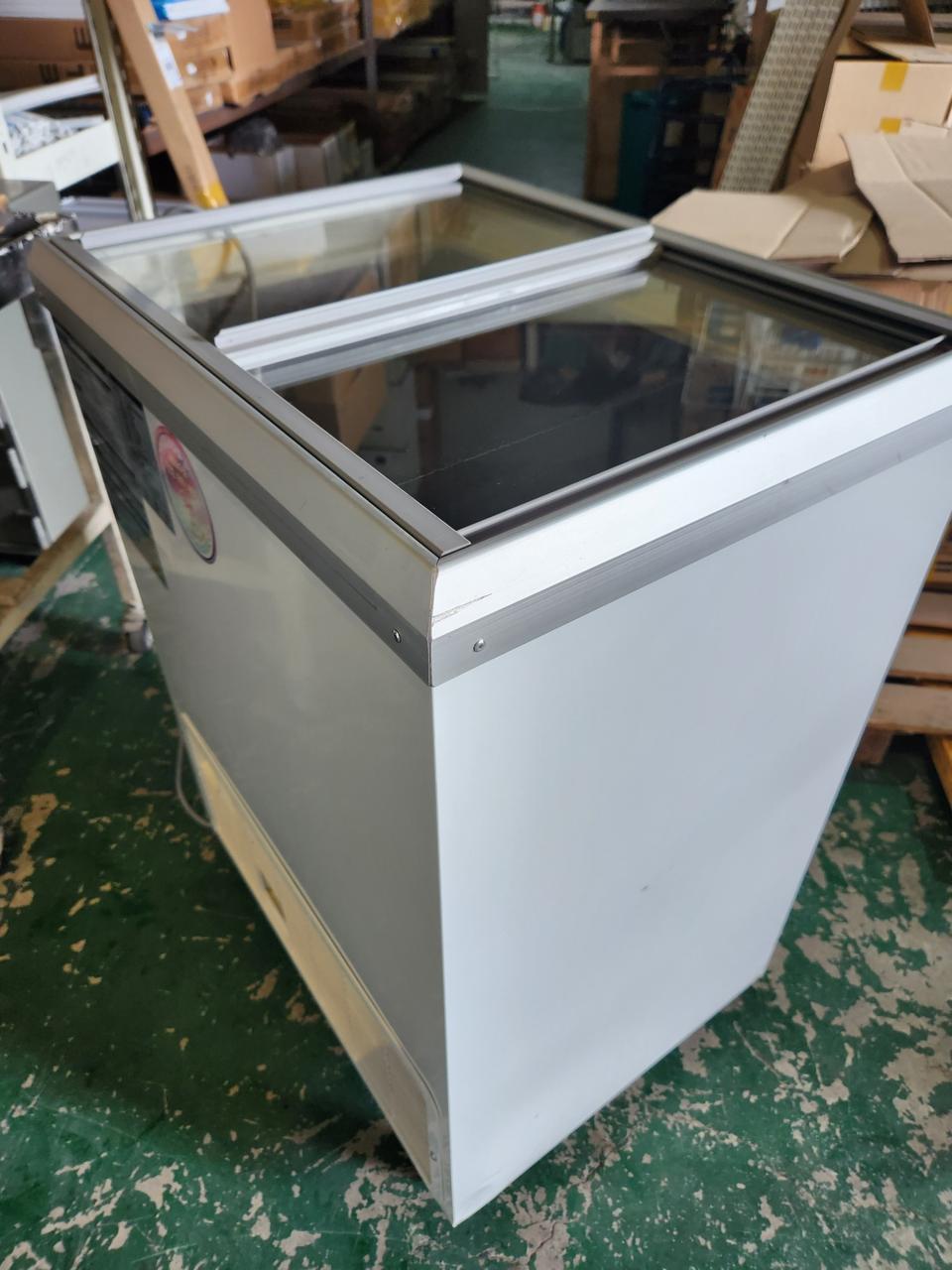 얼음컵냉동고 냉동고