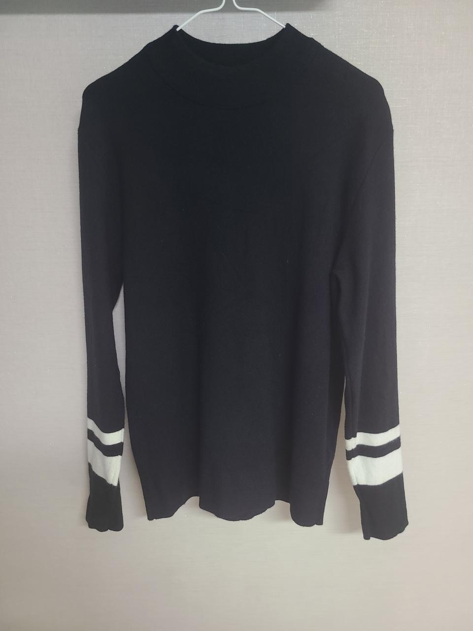 TNGT 남성반목티