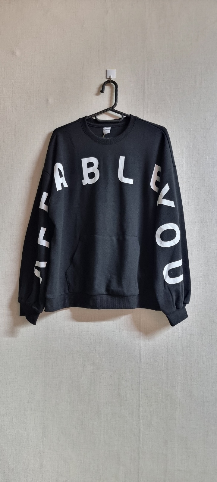 11. (새 상품) 애플핑크 맨투맨 팝니다.