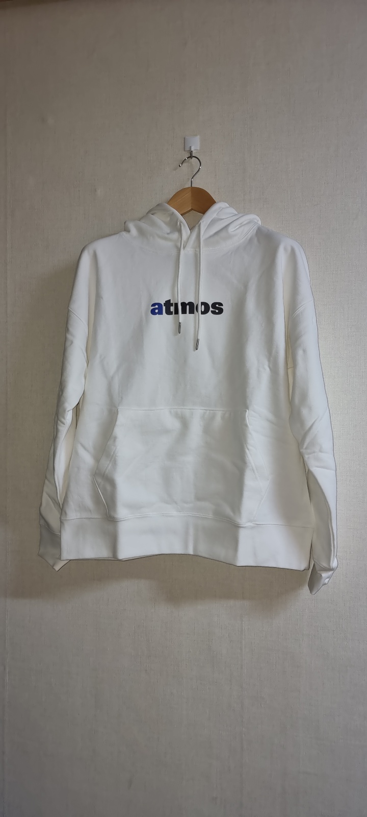 37. (배송비 포함) 나이키 아트모스 후드티 팝니다.