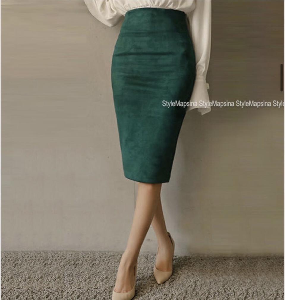 (새상품)핏너무 예쁜 청록 스웨이드 펜슬 스커트 M 55-66